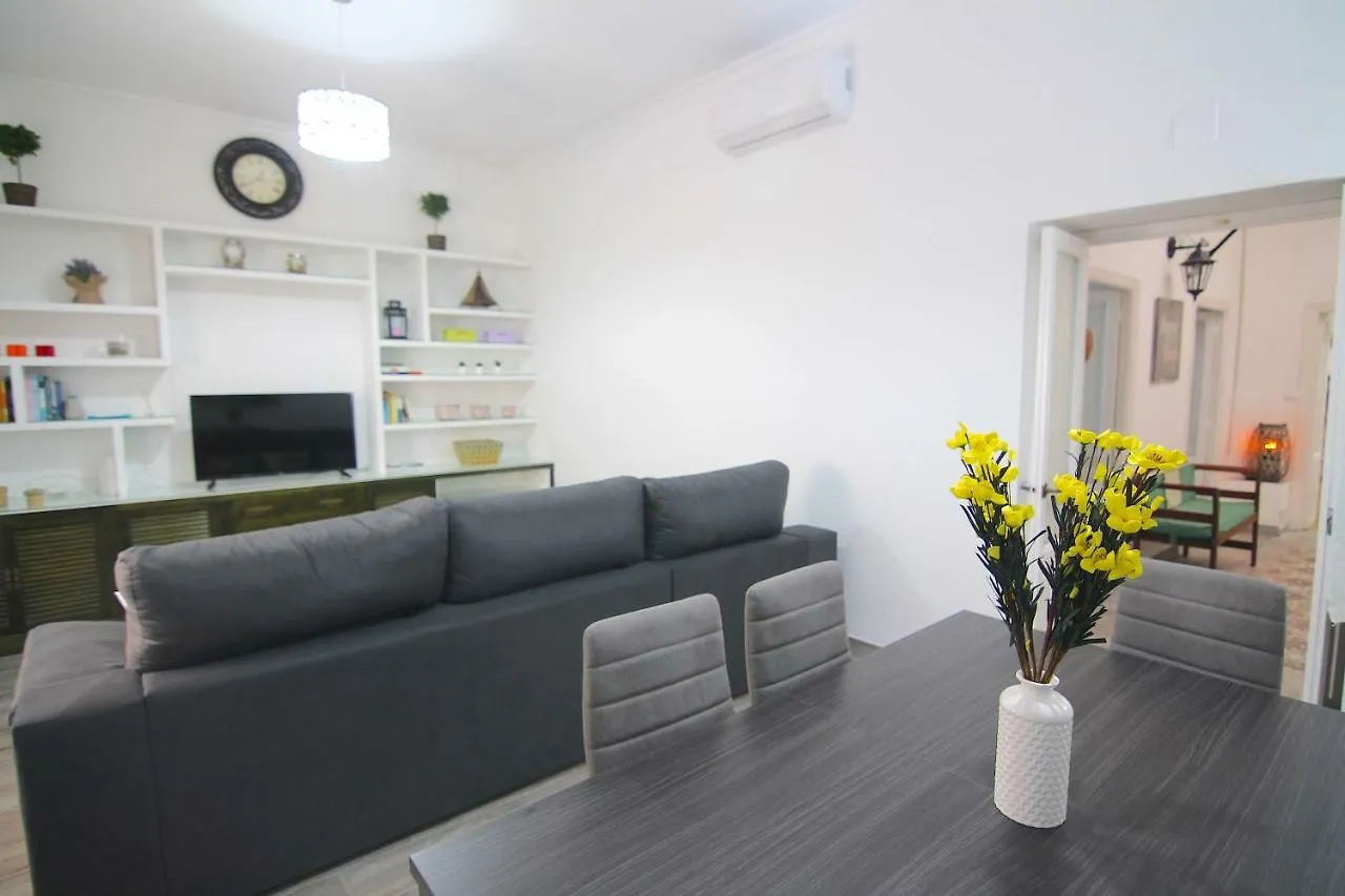 Ferienwohnung Apartamento La Bendicion De Manuela Cádiz Spanien
